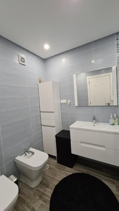 Consolacao Beach Apartment Пениш Екстериор снимка
