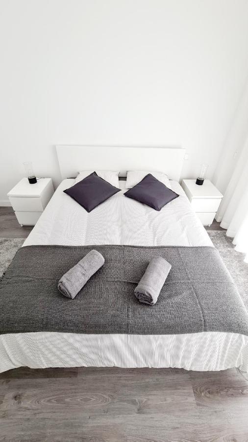 Consolacao Beach Apartment Пениш Екстериор снимка